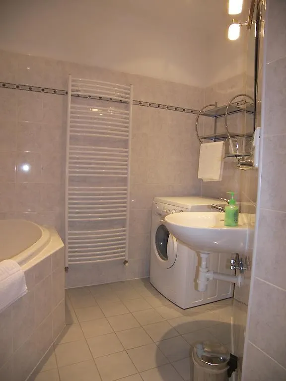 Homely Apartments Villa Christiana