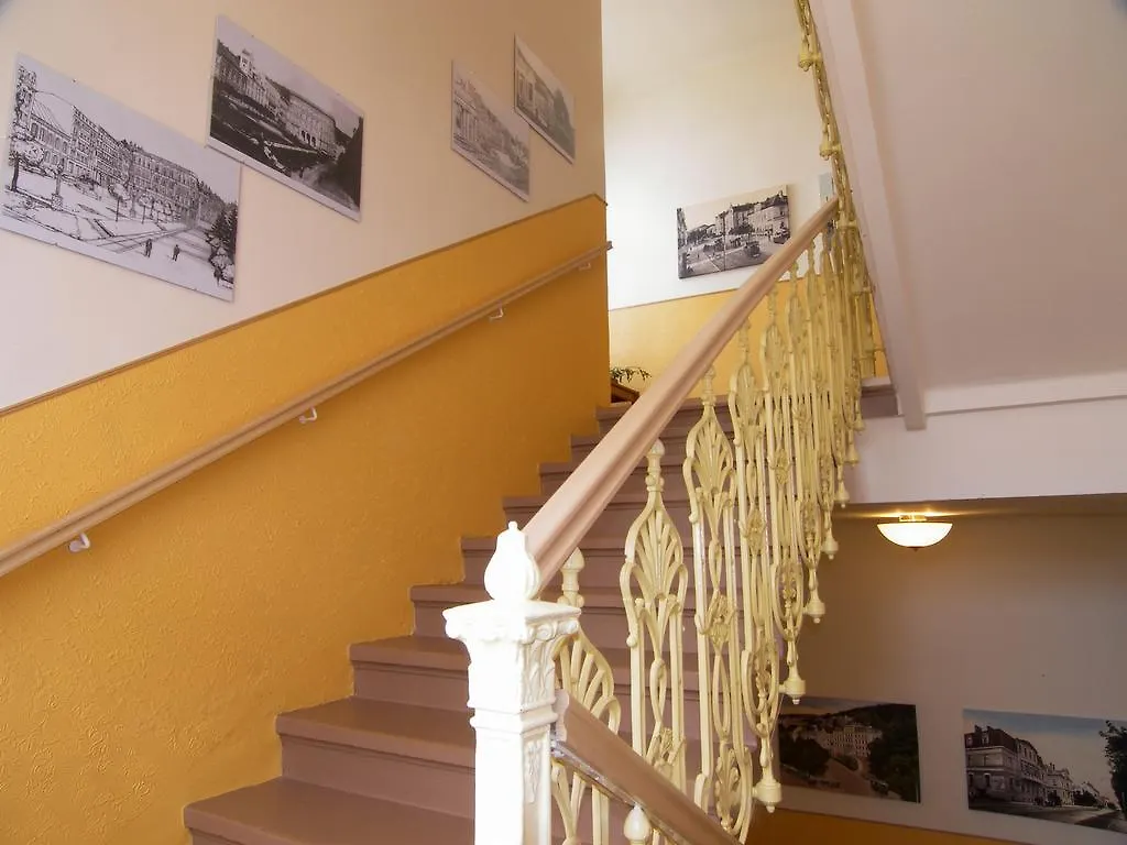 Homely Apartments Villa Christiana  Marianske Lazne